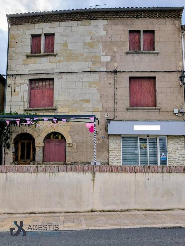  - Maison à SAIX