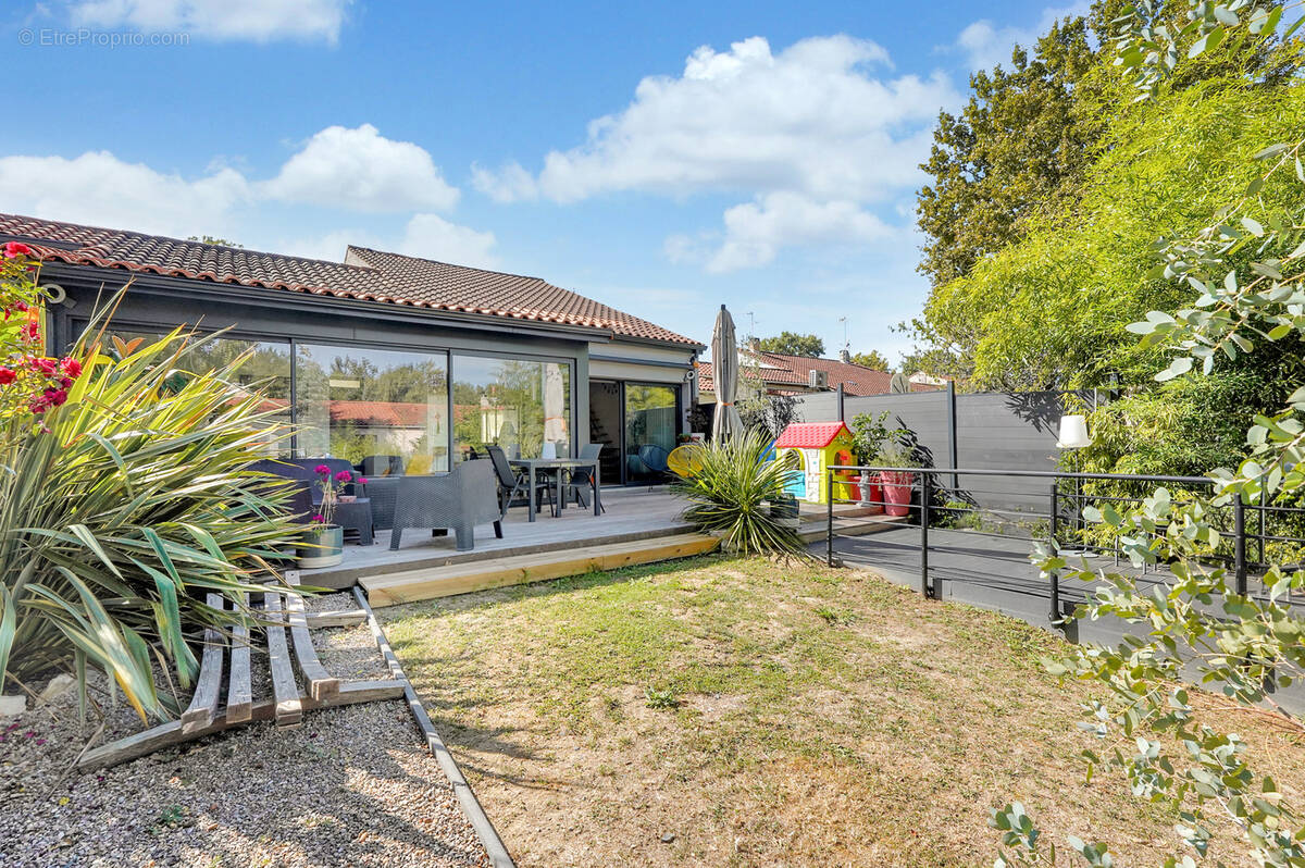 Maison à SAINT-JEAN