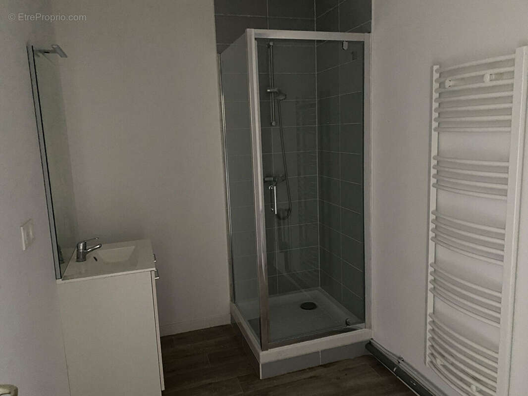 Appartement à FOURCHAMBAULT