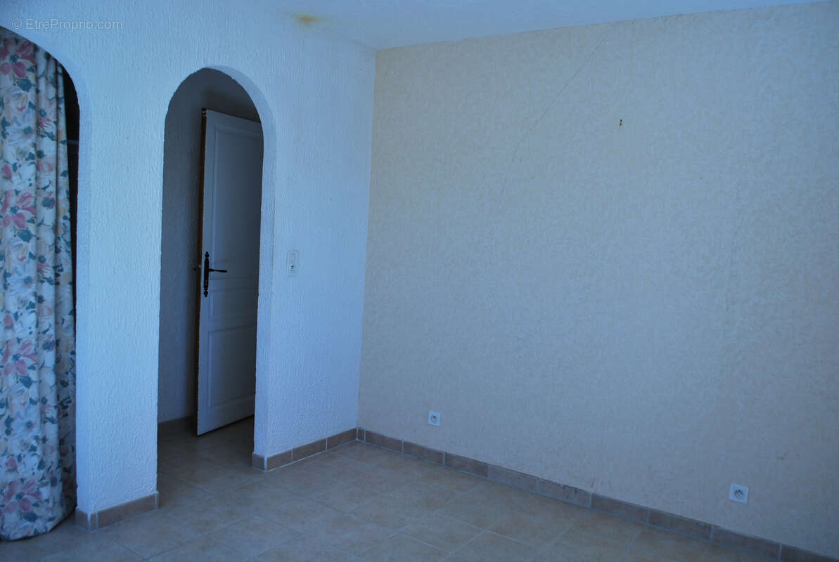 Maison à VILLECROZE