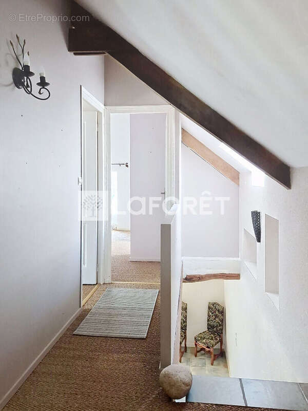 Maison à SERENT