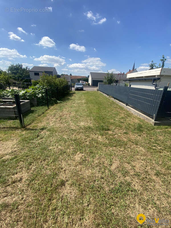 Terrain à BEHREN-LES-FORBACH