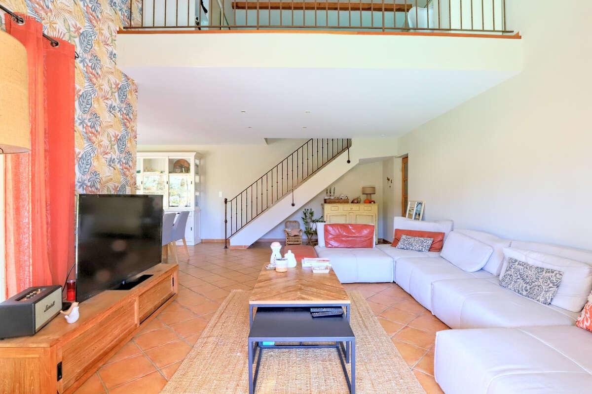 Maison à SIX-FOURS-LES-PLAGES