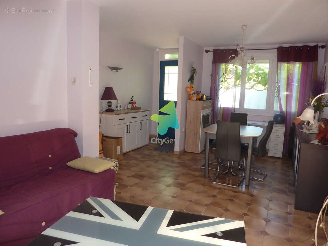 Maison à VALRAS-PLAGE