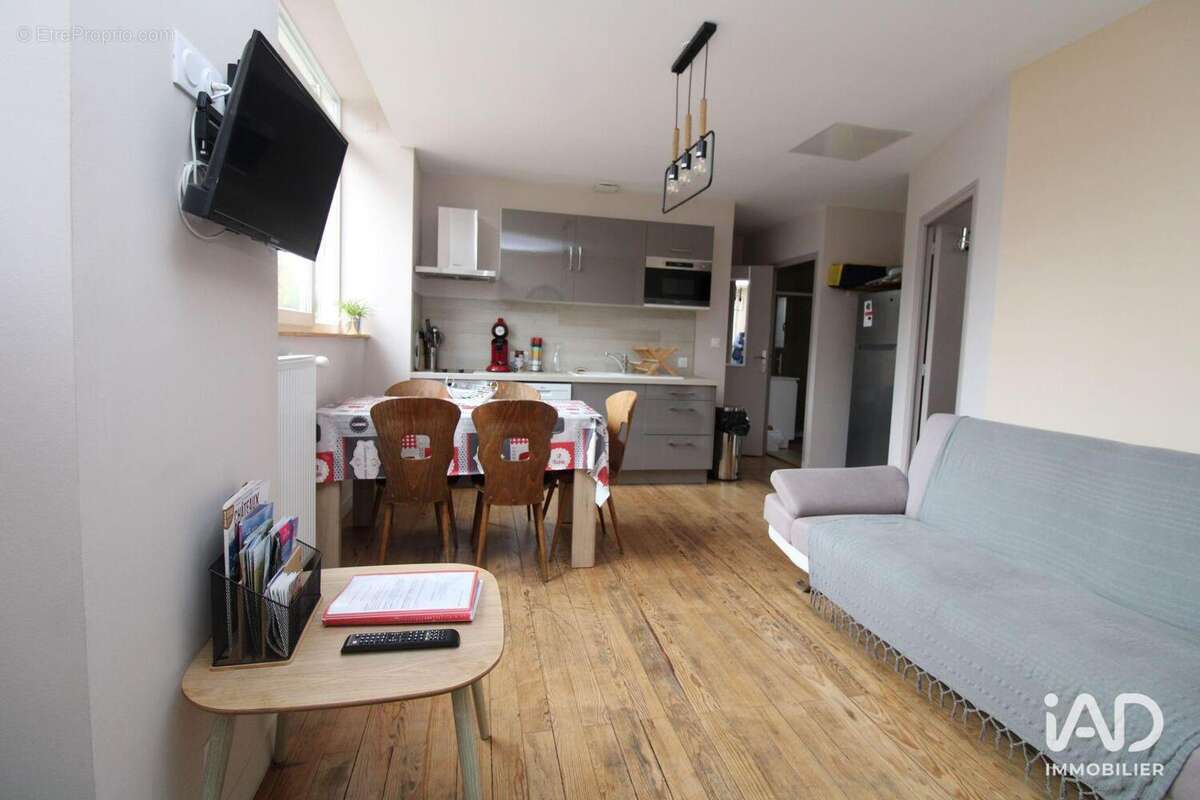 Photo 5 - Commerce à CHAUMONT-SUR-LOIRE