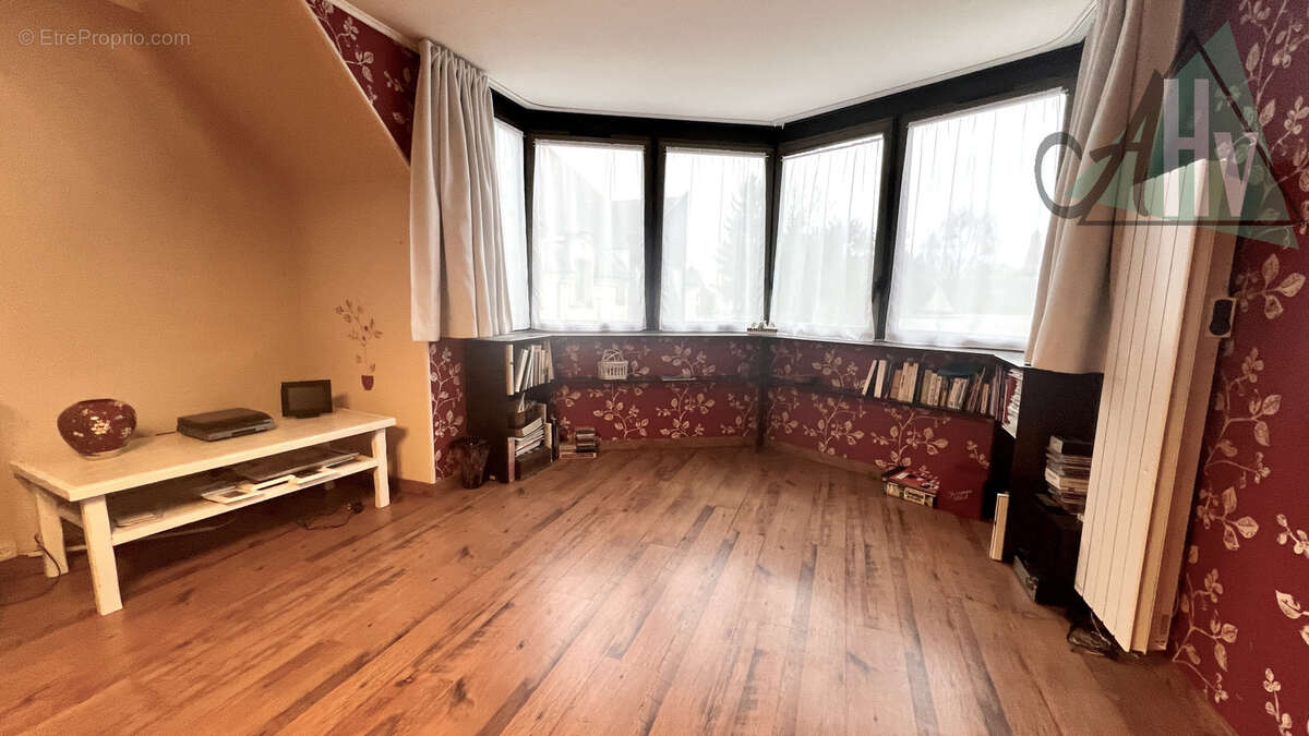 Appartement à MONTEREAU-FAULT-YONNE