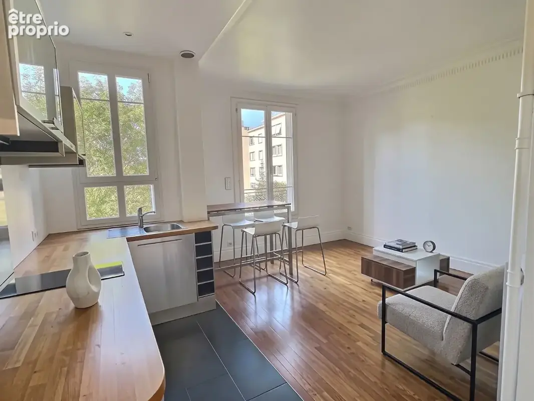 Appartement à IVRY-SUR-SEINE