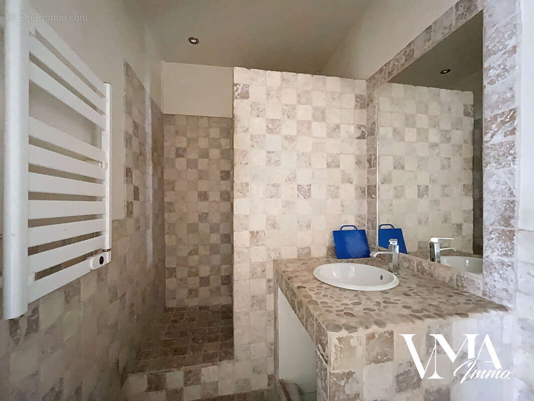 Appartement à LYON-6E