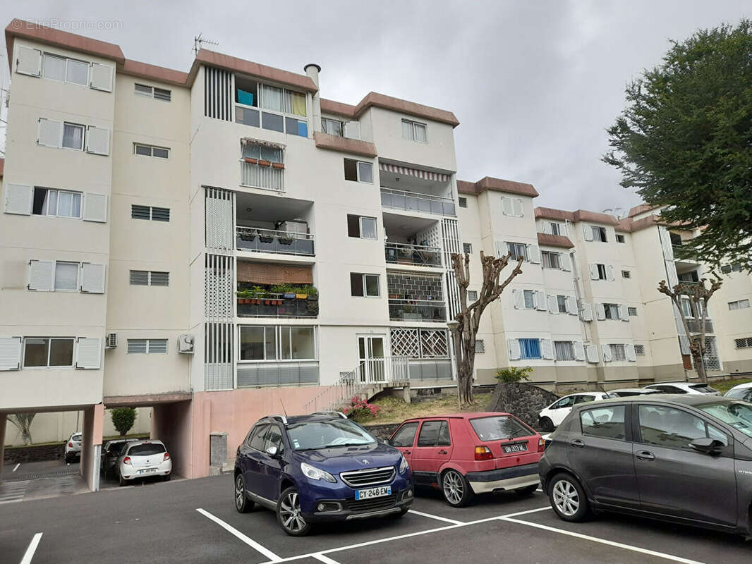 Appartement à SAINT-DENIS