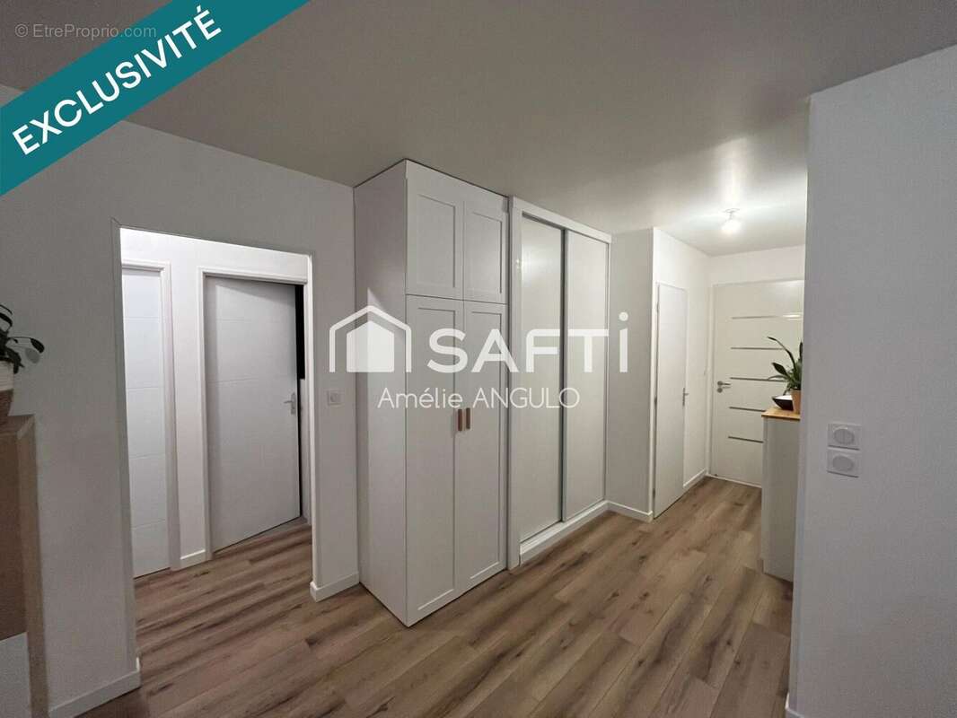 Photo 2 - Maison à SAINT-MARTIN-DU-FRENE