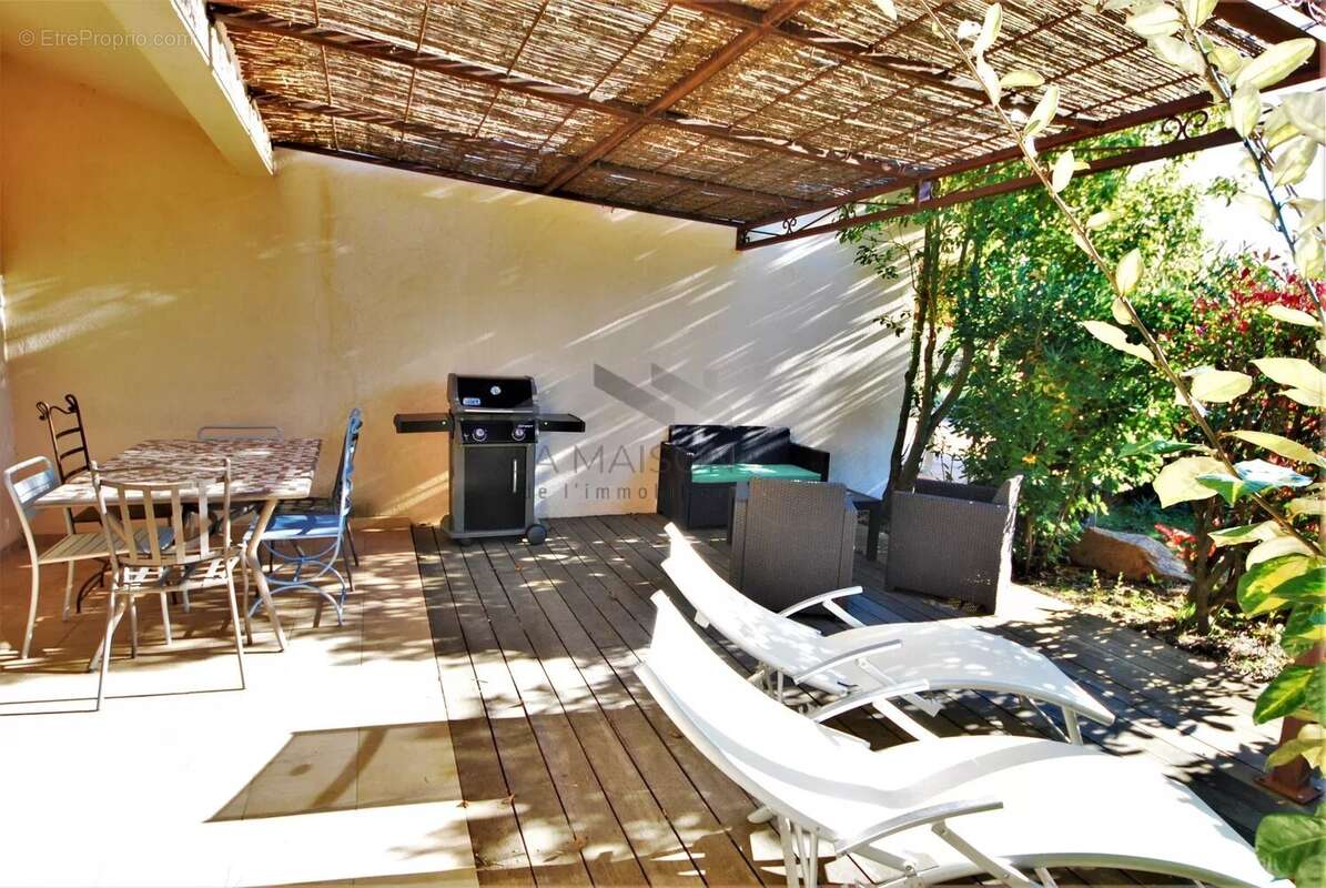 Appartement à PORTO-VECCHIO