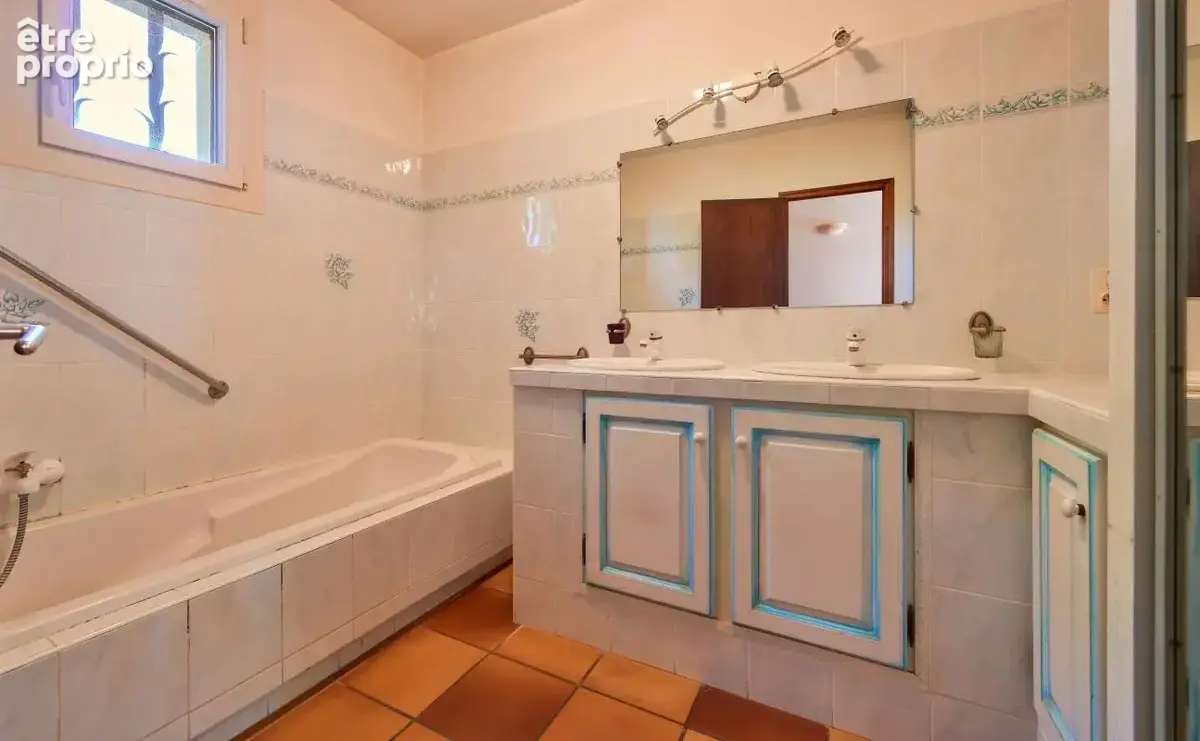 Maison À Vendre Manosque 180 m² - photo 9