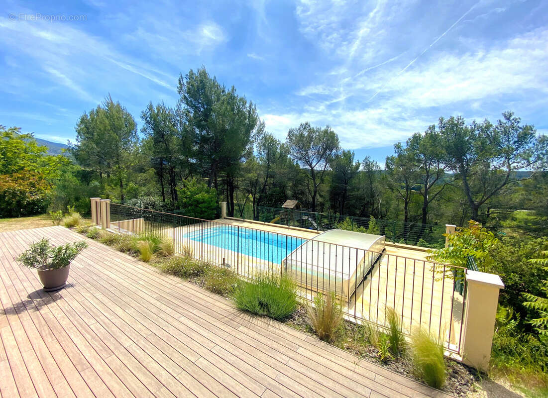 Maison à VAISON-LA-ROMAINE