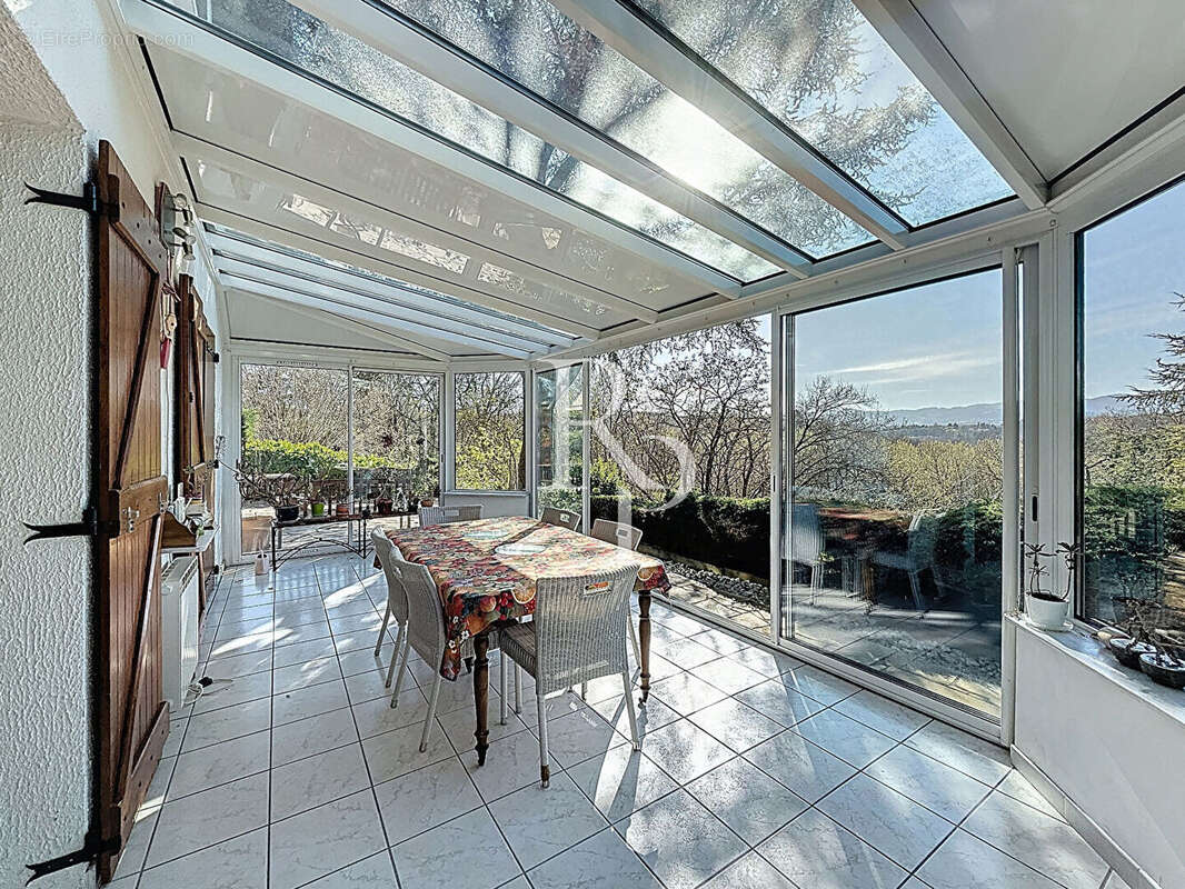 Maison à FRANCHEVILLE