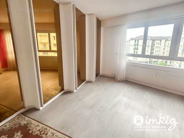 Appartement à LYON-4E