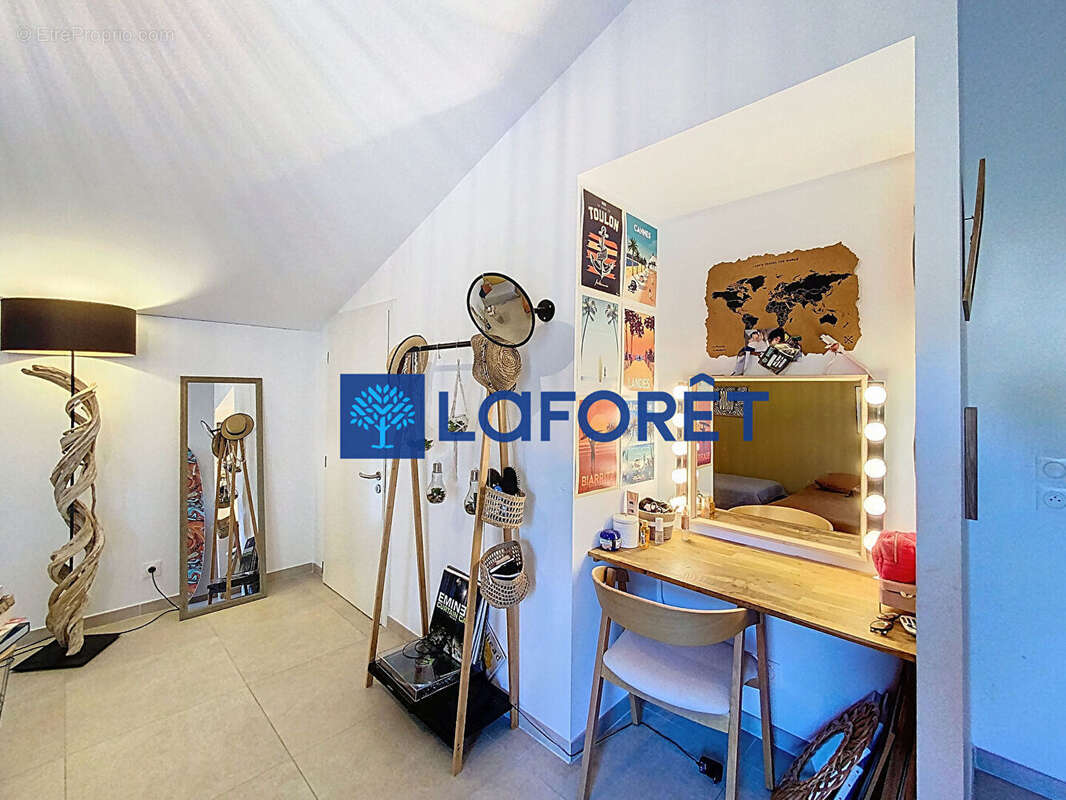 Appartement à LA GARDE
