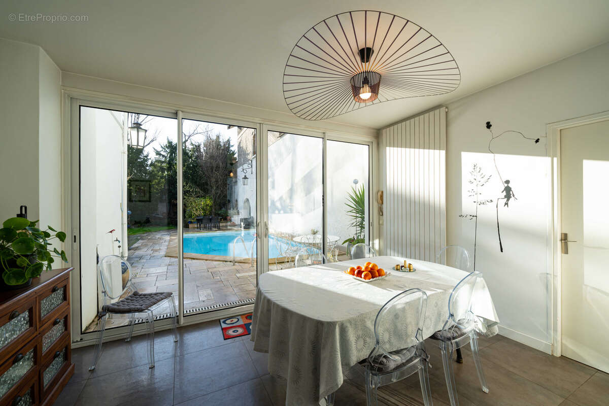 Vente demeure exceptionnelle avec piscine - hyper-centre - photo 10