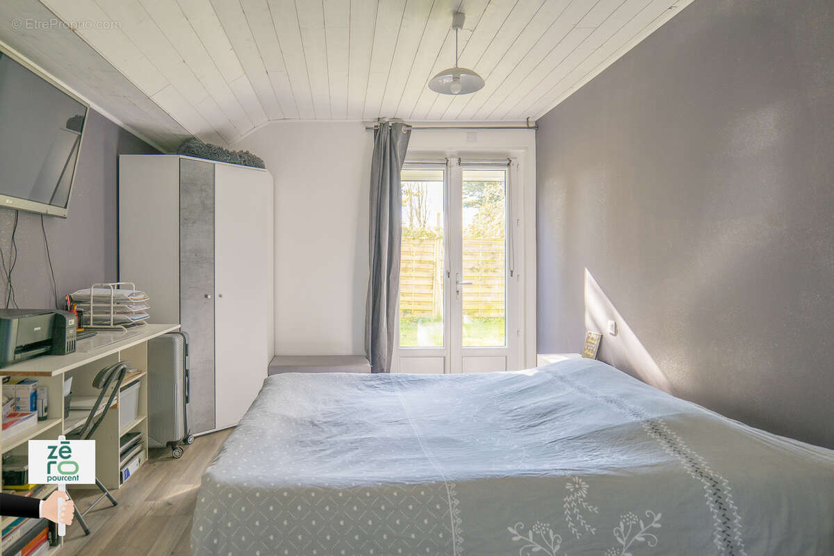 Maison à CHATEAUNEUF