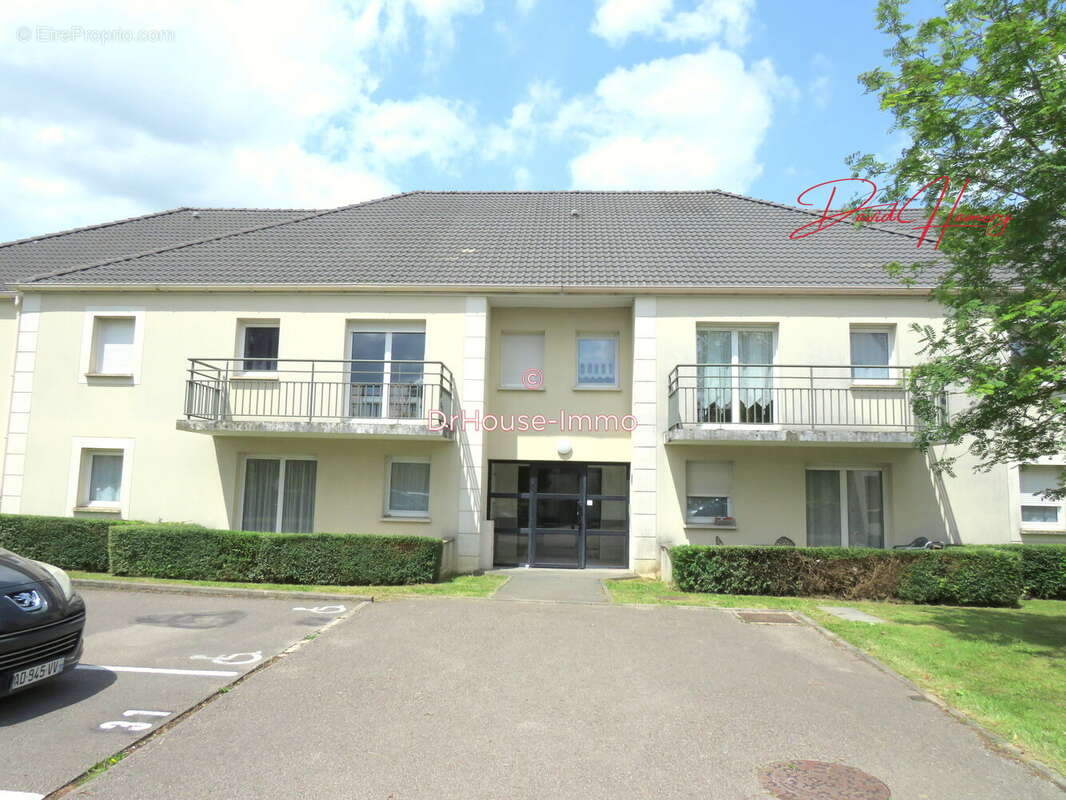 Appartement à LEHAUCOURT