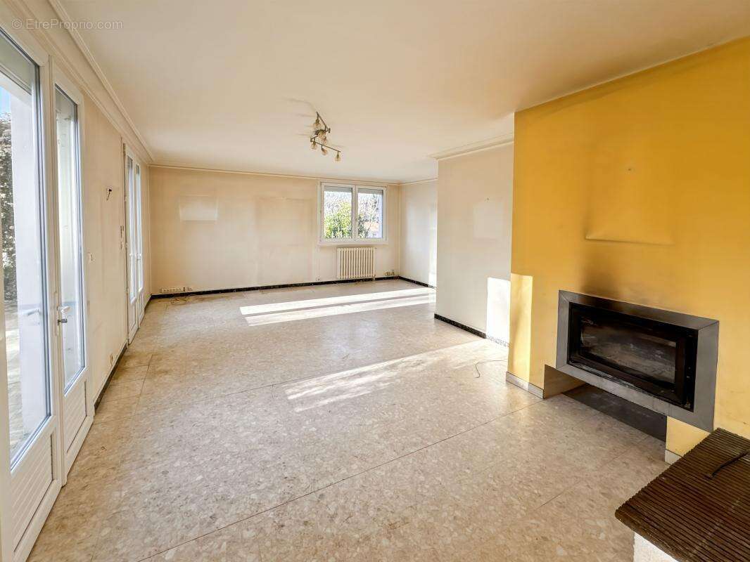 Maison à CHANCELADE