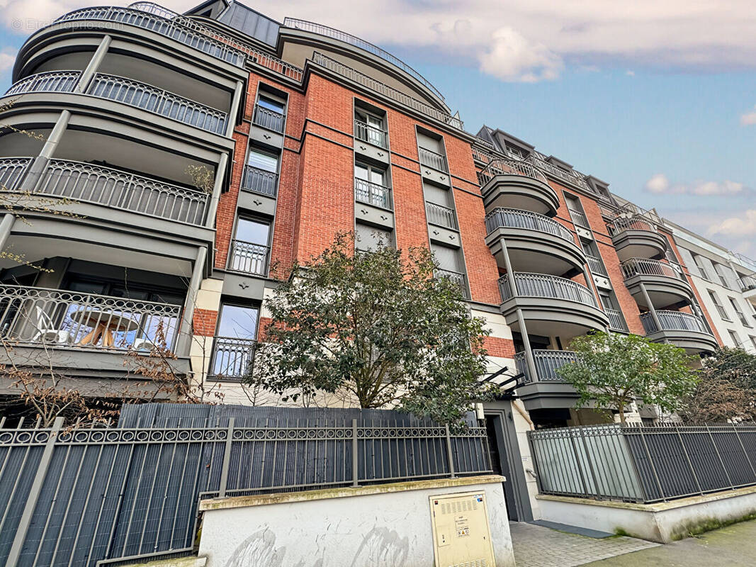 Appartement à ROSNY-SOUS-BOIS