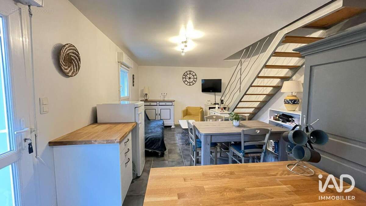 Photo 9 - Commerce à LE HEZO