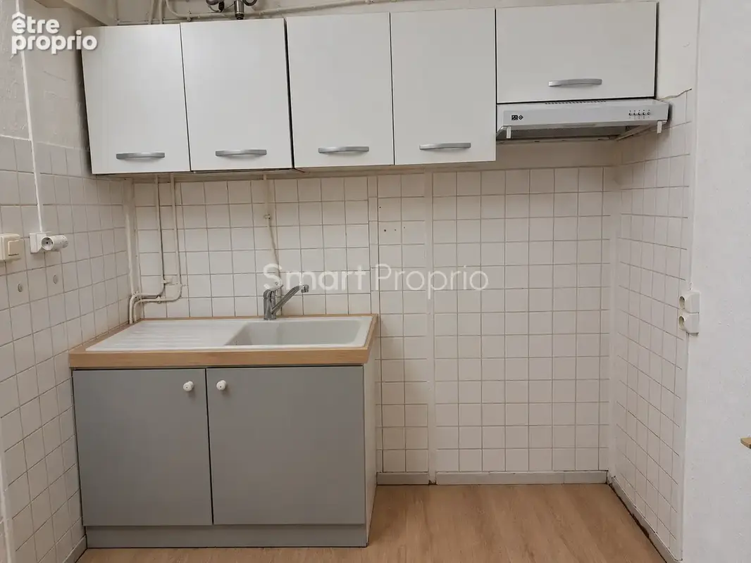 Montelimar 26200 - studio de 26 m2 - centre ancien - petite copropriete - sans travaux - photo 5
