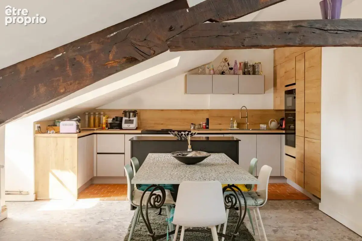 Appartement T4 atypique - photo 2