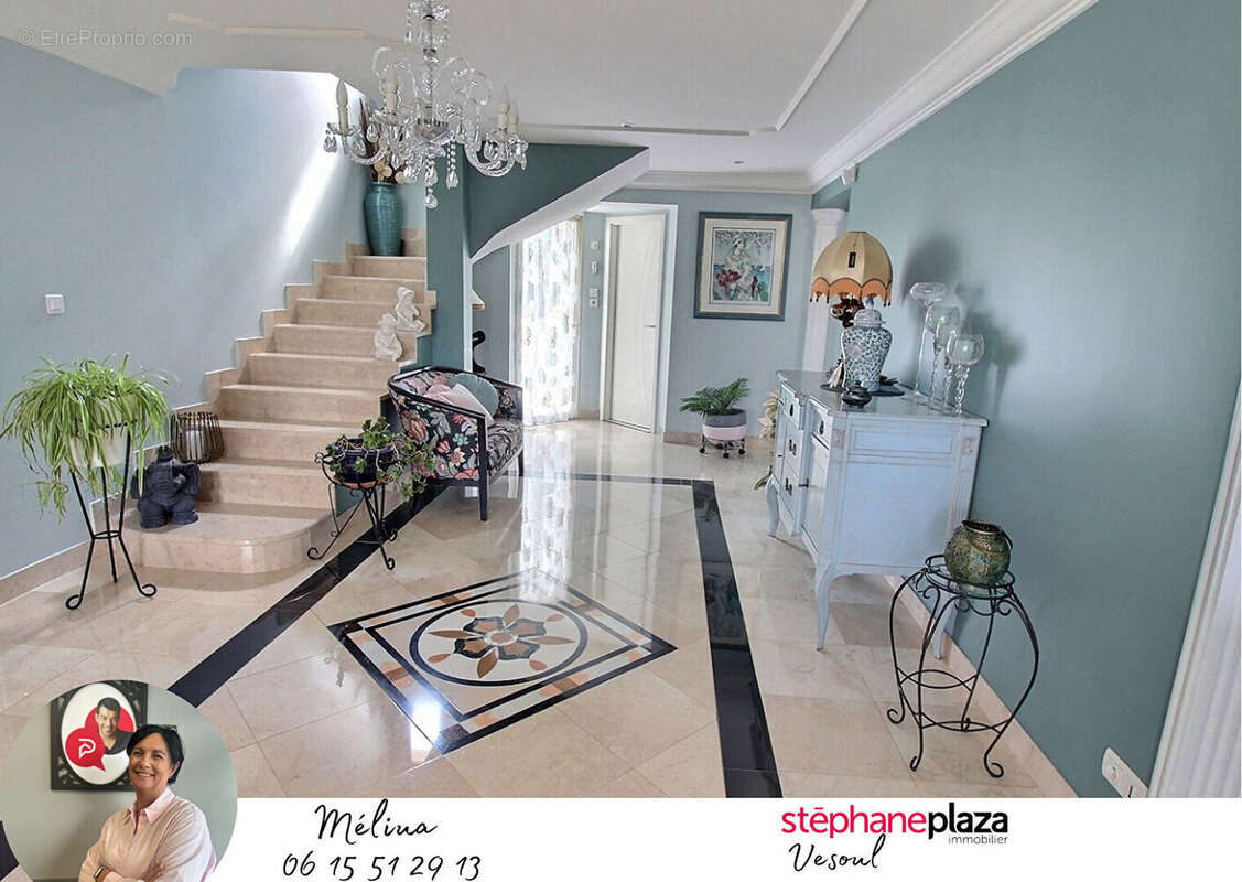 Maison Noidans Les Vesoul 6 pièce(s) 230 m2 - photo 3