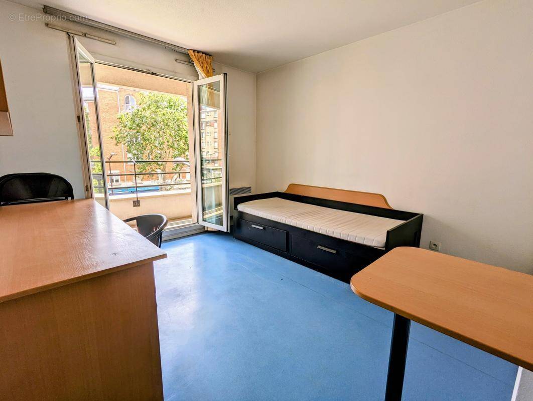 Appartement à PARIS-20E