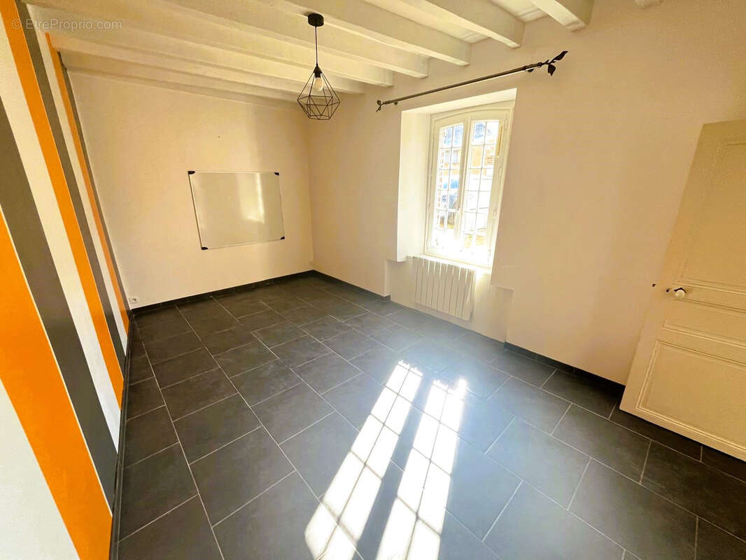 Maison à MIGNIERES
