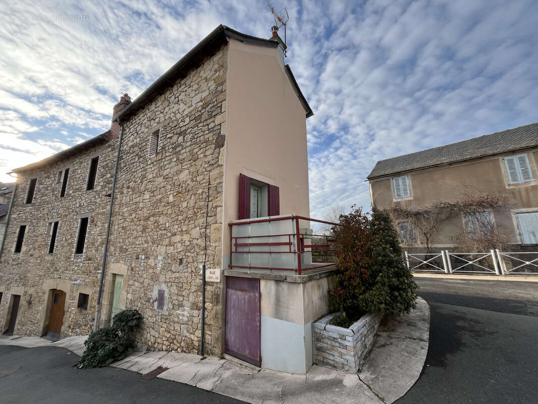 Maison avec terrain non attenant - photo 2