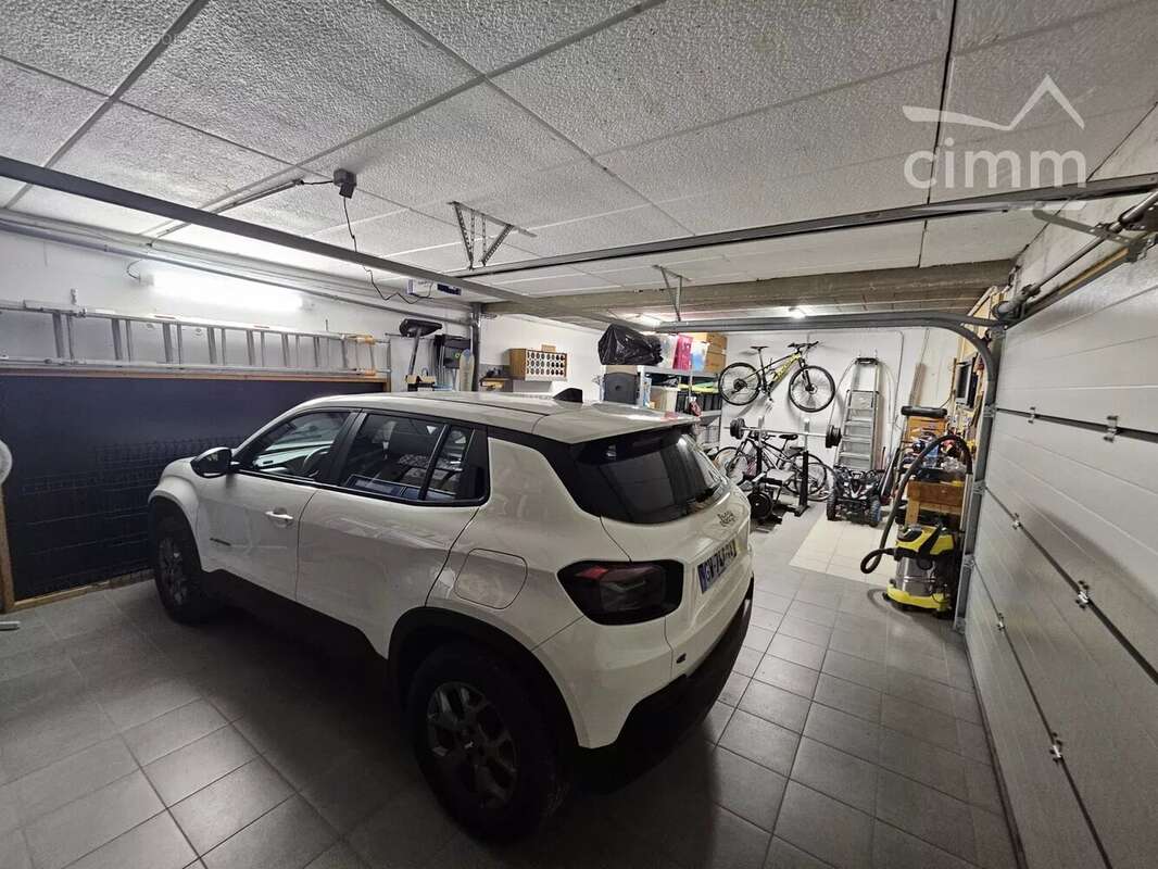 Maison à PONT-DU-CHATEAU