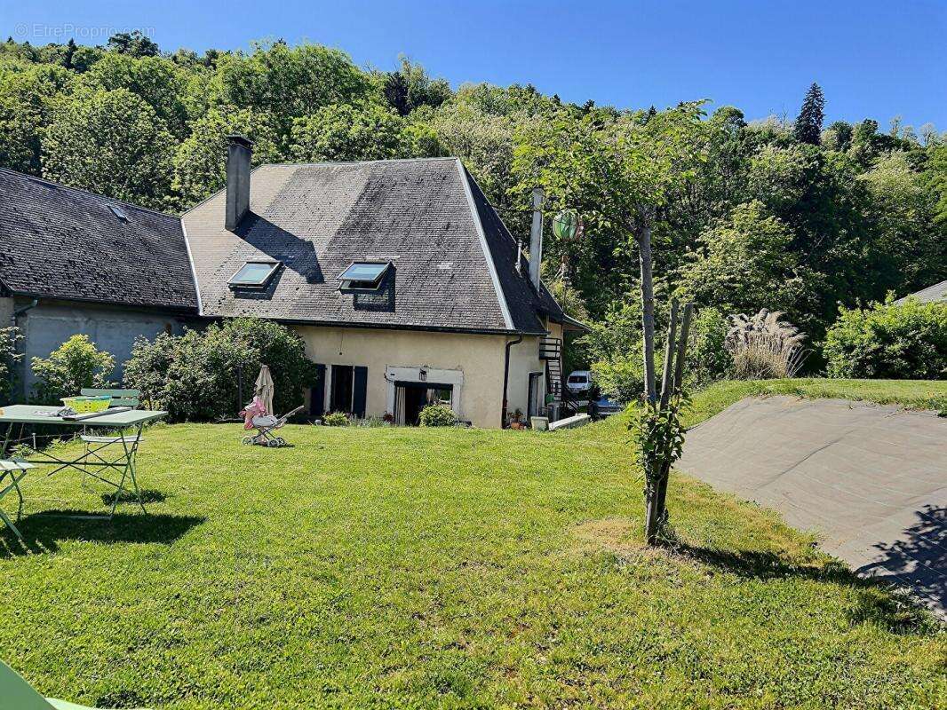 Maison à RUMILLY