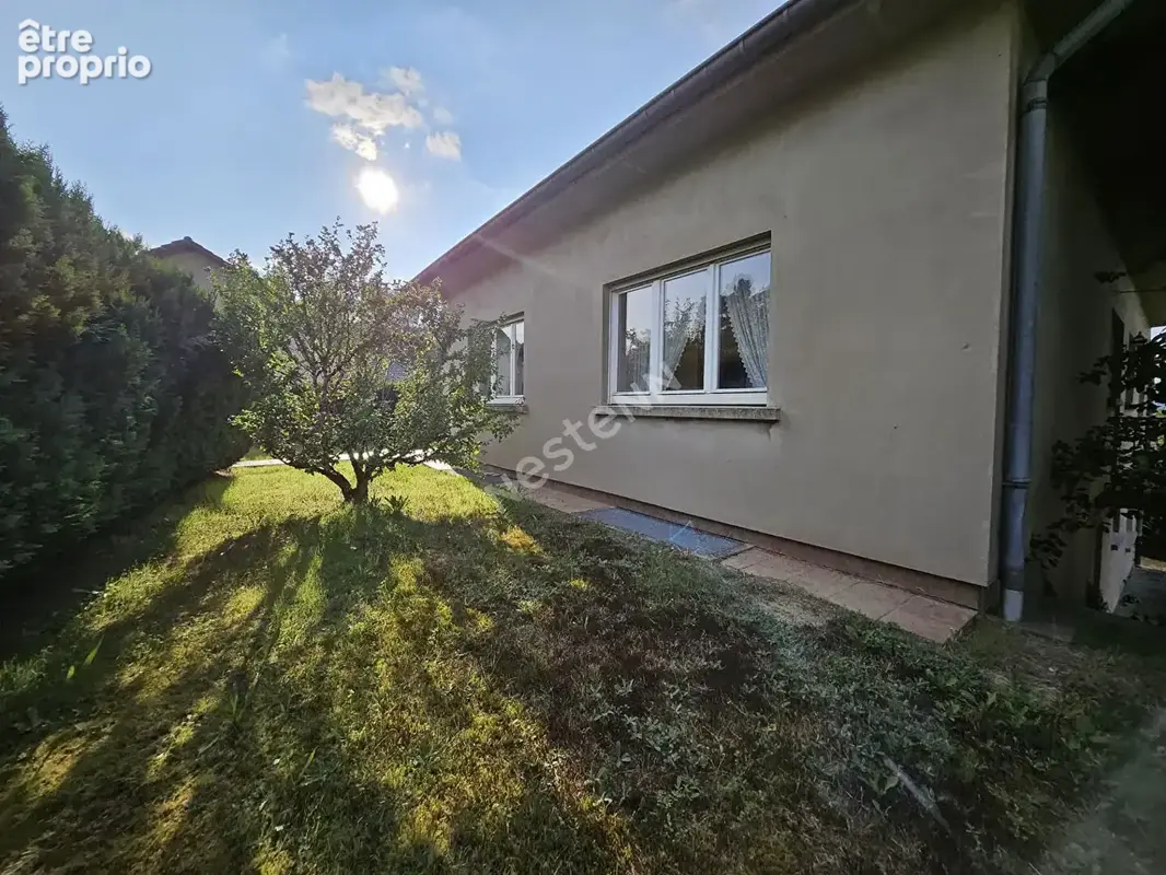 Maison individuelle Creutzwald 8 pièce(s) 177 m2 -4 chambres- Terrain 10,5 ares - photo 2