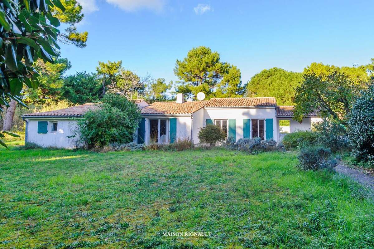 Maison à LE BOIS-PLAGE-EN-RE