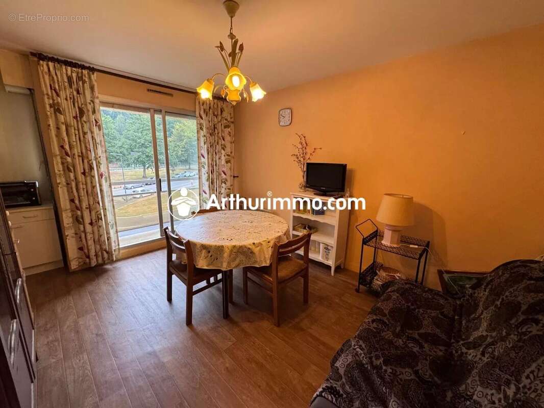 Appartement à BAGNOLES-DE-L&#039;ORNE