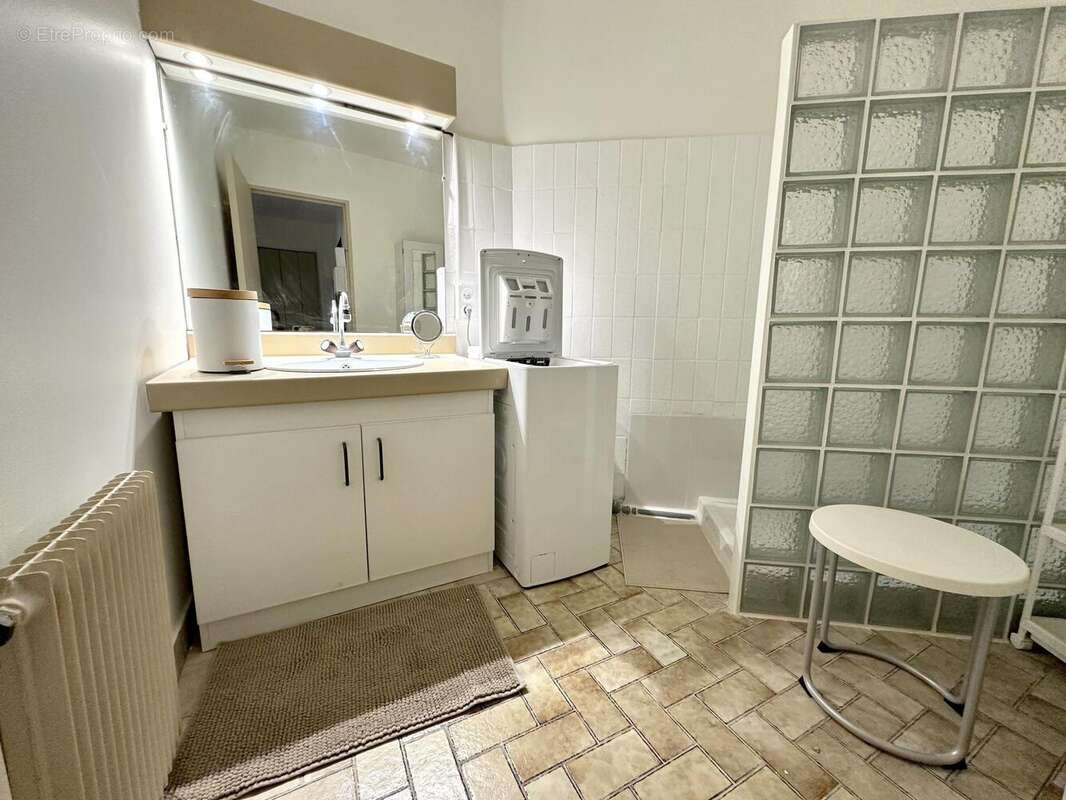 Photo 9 - Appartement à SORGUES