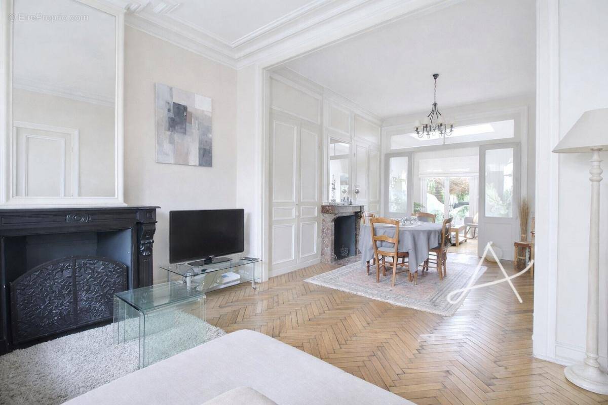 Maison à MONS-EN-BAROEUL