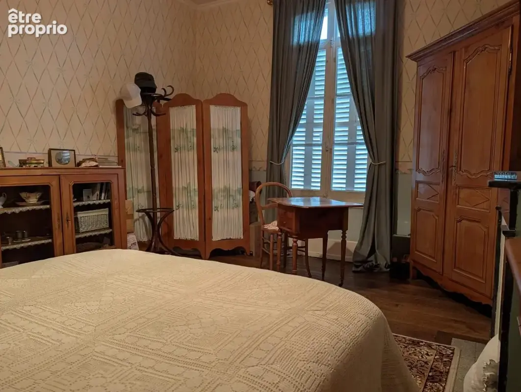 Maison de Maitre - ENVERMEU Centre Bourg - photo 16