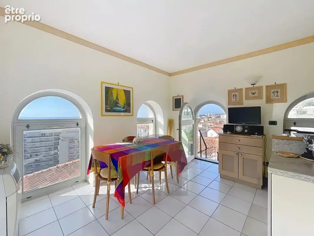 Menton Terres Chaudes - Résidence Bourgeoise - 2/3 pièces en triplex - Parking - photo 6