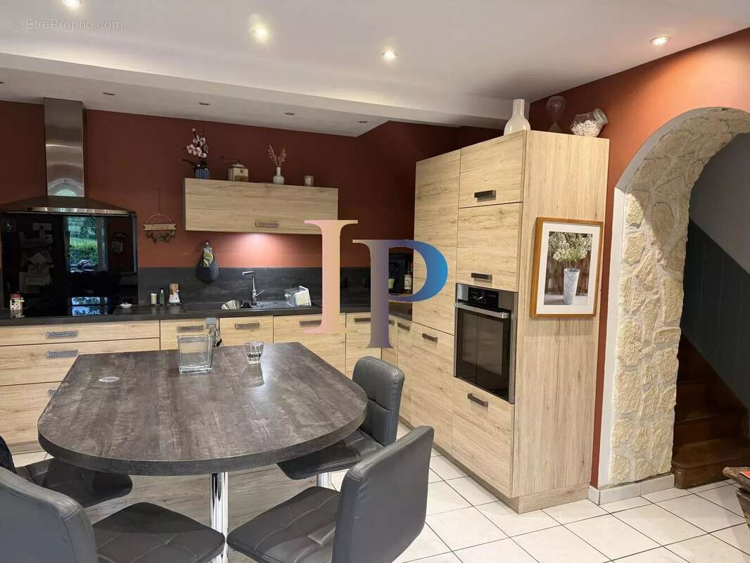 Maison à COUBLANC