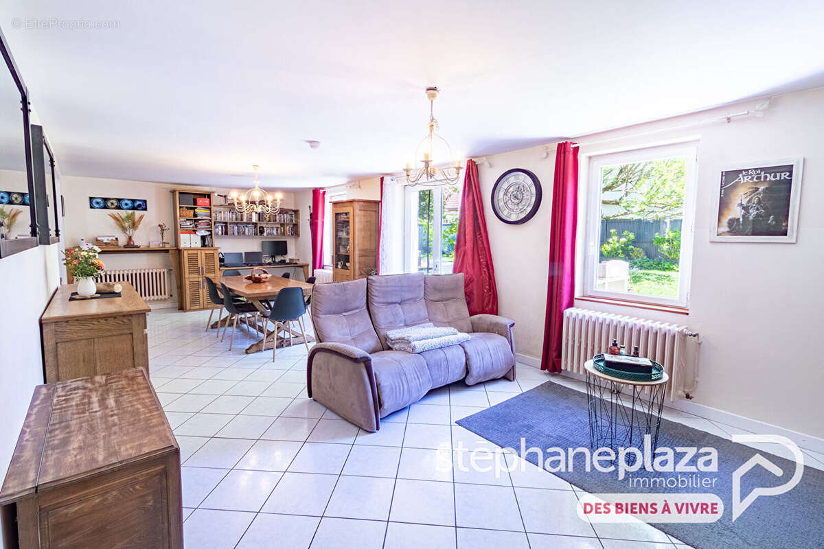 Maison à BOURG-EN-BRESSE