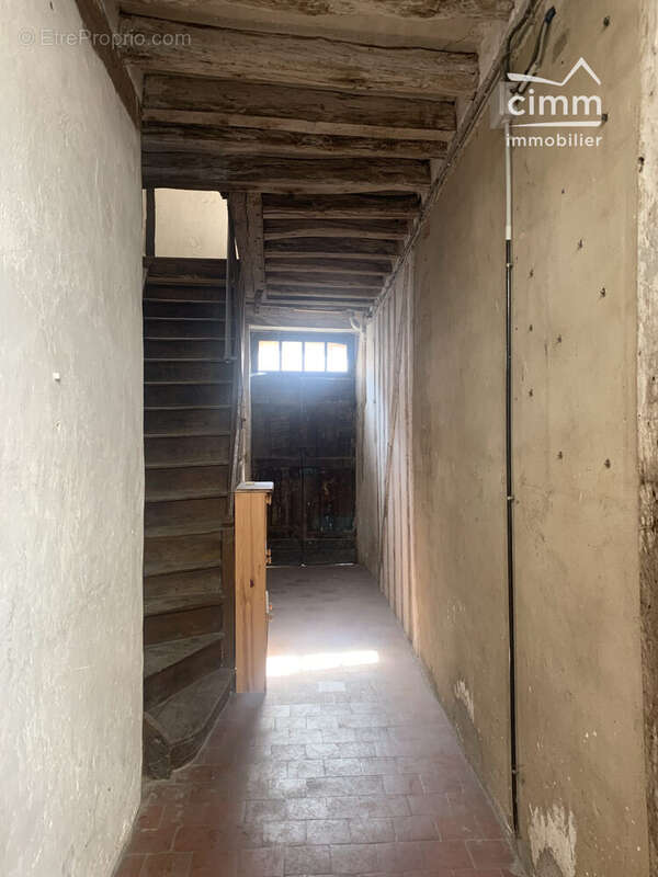 Appartement 109 m² à Chatillon-Coligny  - photo 3