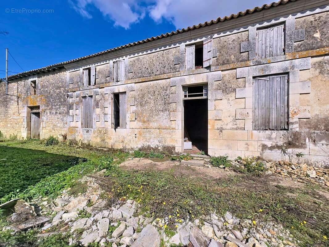 Photo 3 - Maison à RIOUX