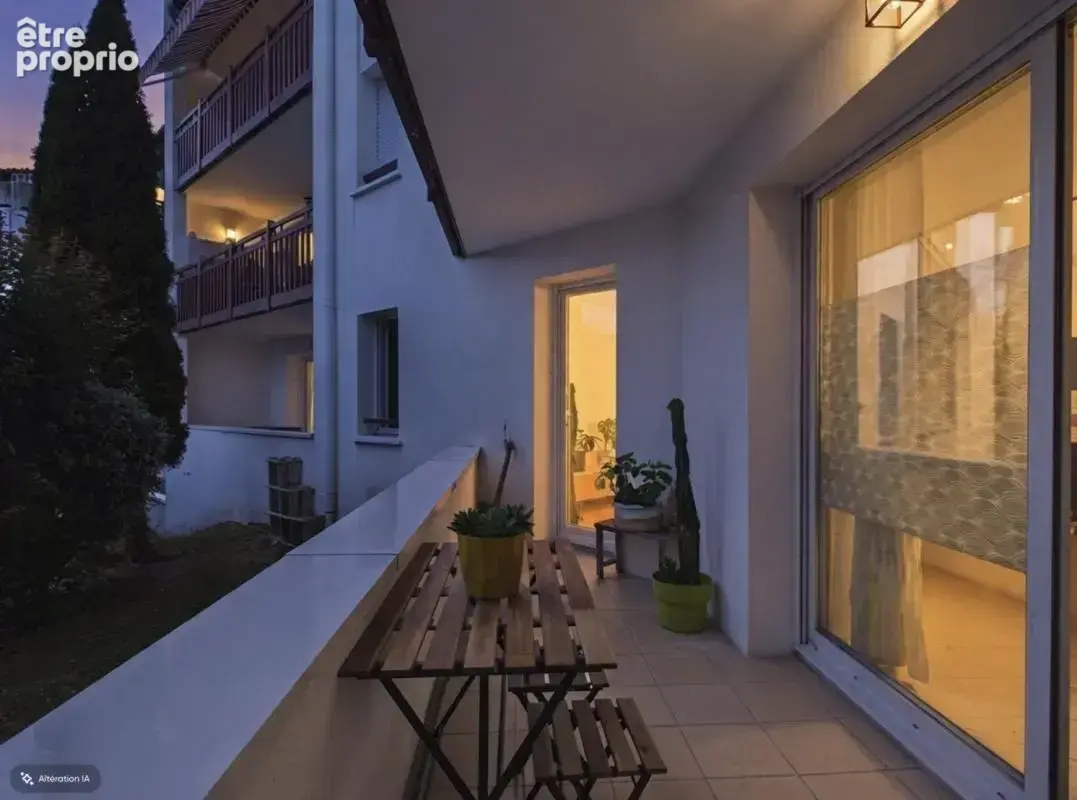 A vendre grand T2 avec balcon et cave - photo 8
