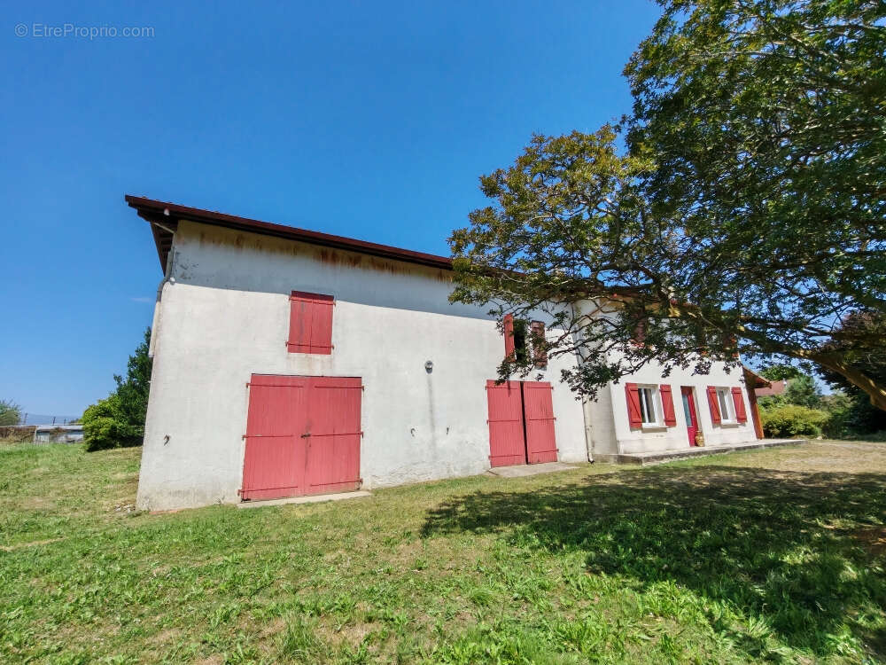 Maison Saint Jean De Marsacq 6 pièce(s) 220 m2 - photo 3