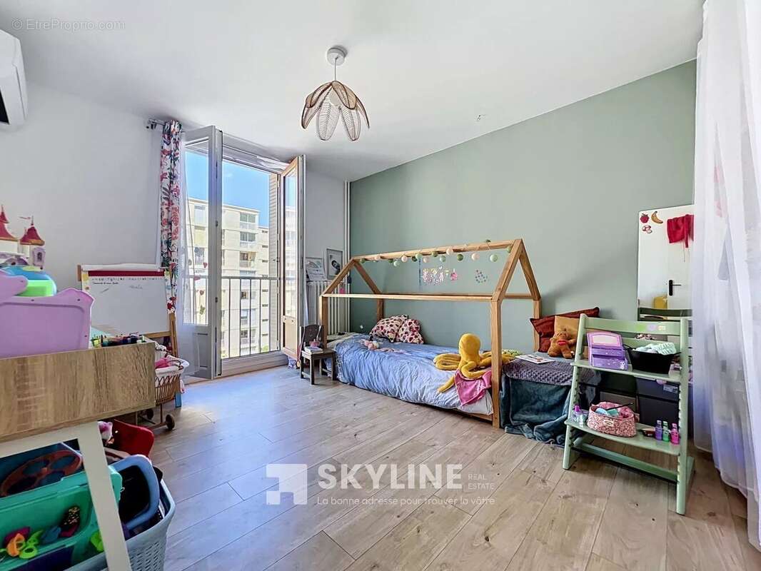 Appartement à MARSEILLE-10E