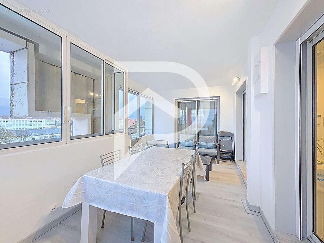 Appartement à COLOMIERS