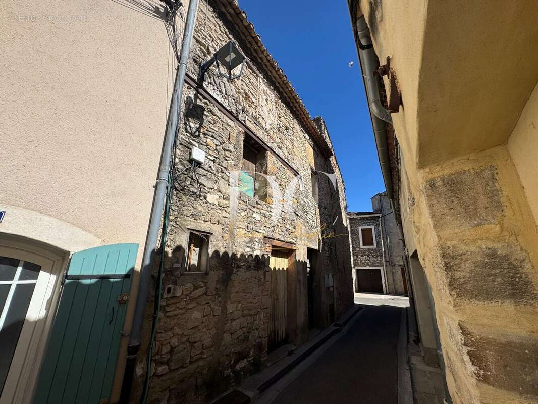 Maison à CAUMONT-SUR-DURANCE